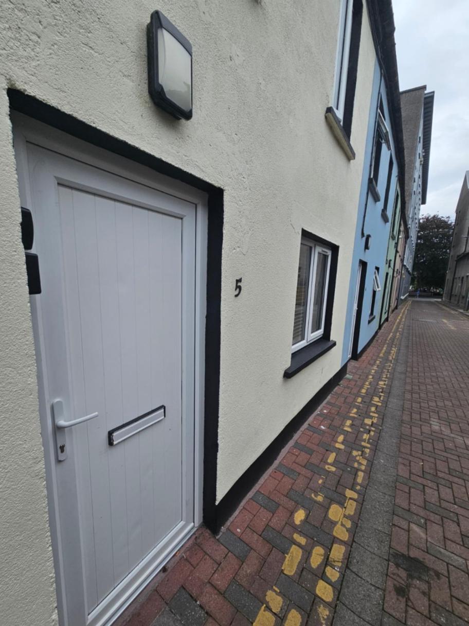 5 Eyre Square Lane Apartment Galway Exterior photo